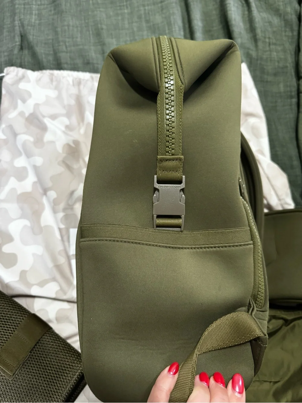 Dagne Dover Olive Green Men's Backpack with Accessory Set